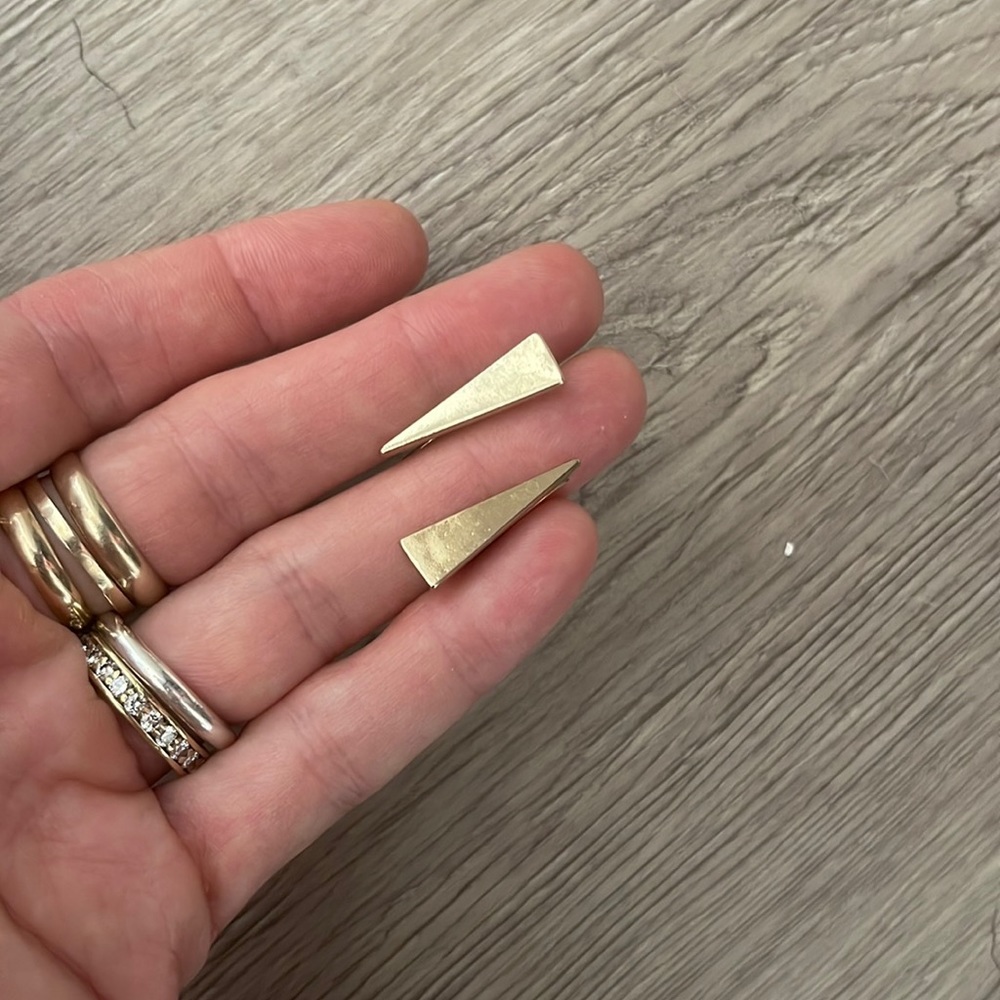 Triangle Ear Crawlers